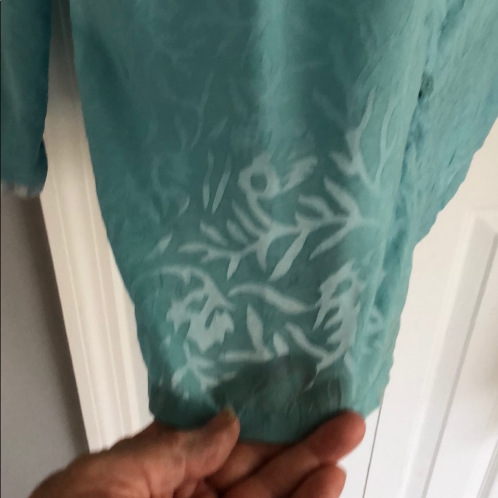 Blouse - Picture 8 of 8